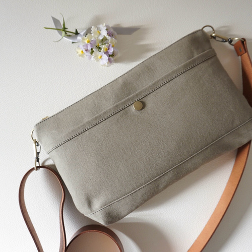 サコッシュ(ベージュ) 0c2bb39cc7d01cef464b48396a0086