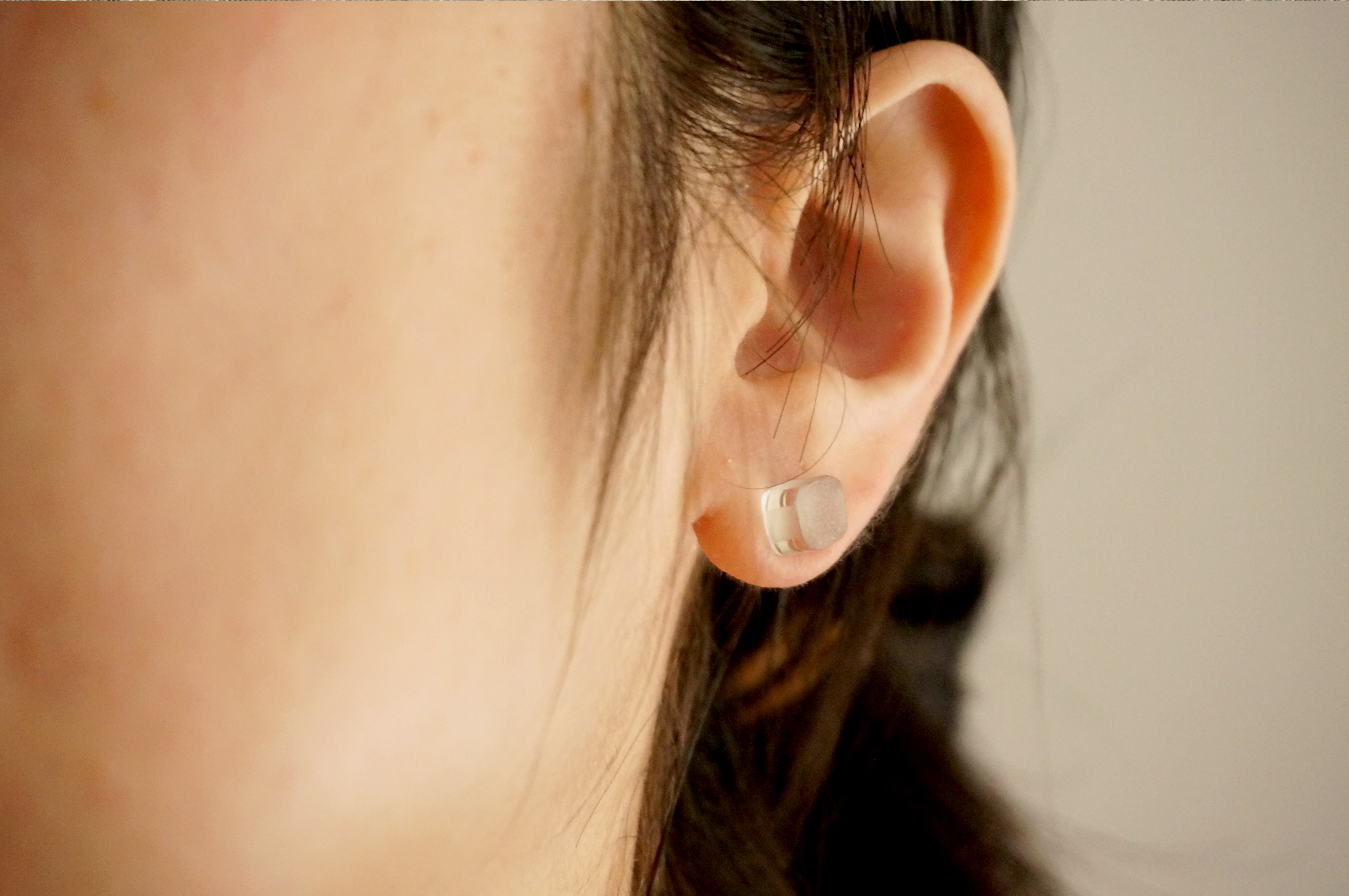〈 cube 〉 pierced earring ｜ 粒ピアス