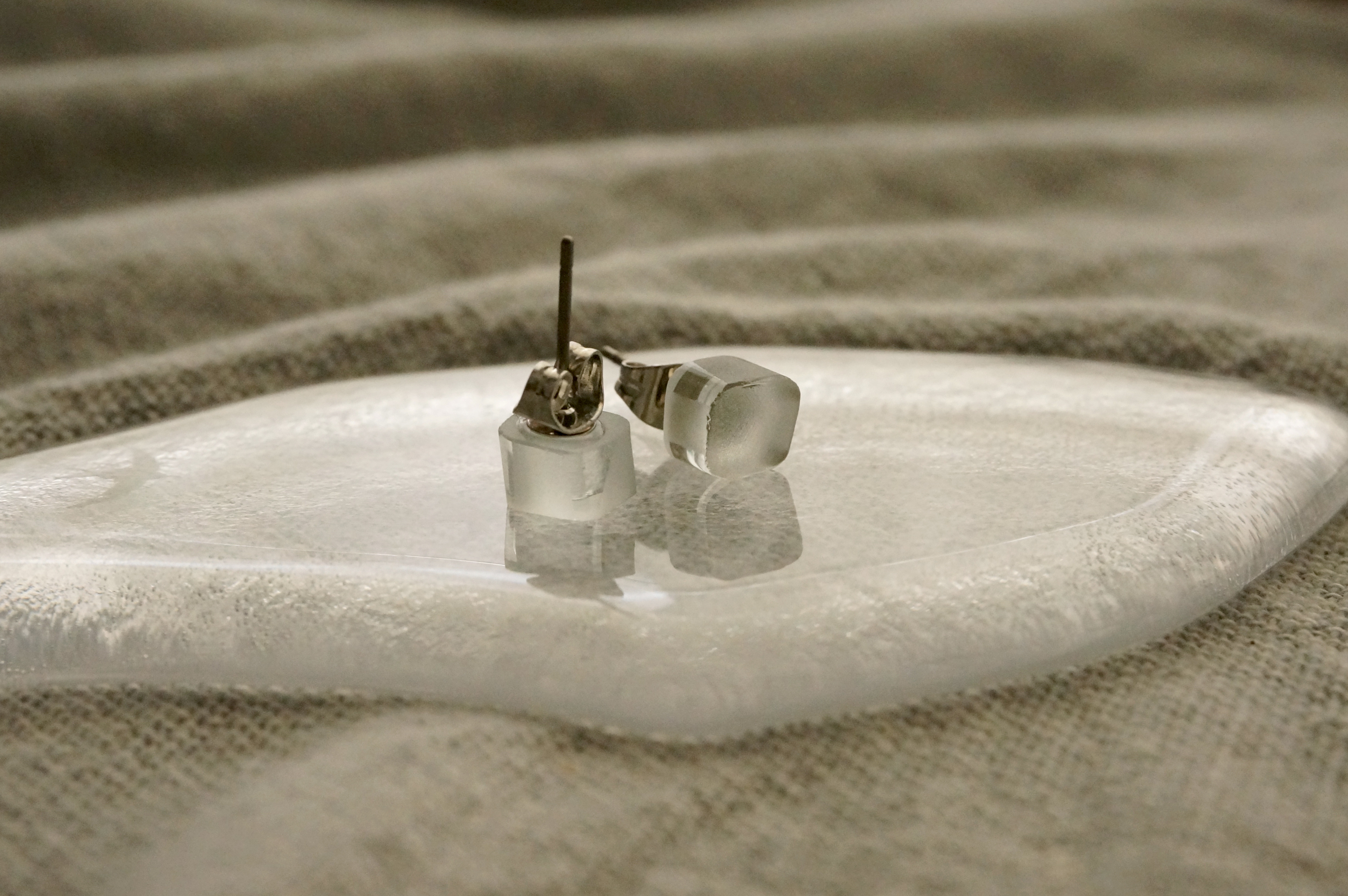 〈 cube 〉 pierced earring ｜ 粒ピアス