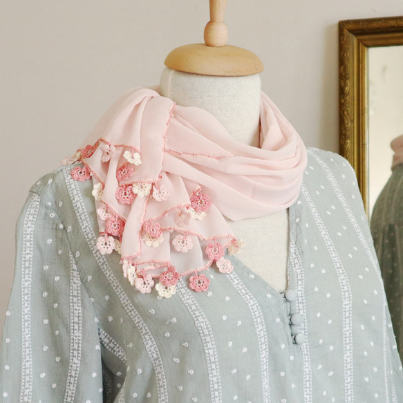 [Resale] OYA crochet Chiffon shawl [MARY] Coral Pink 第1張的照片