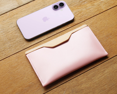 DiorTravel iPhone 17 Proケース ラバー マカロンピンク DiorTravel Cover for iPhone 17 Pro Macaron Pink Macrocannage