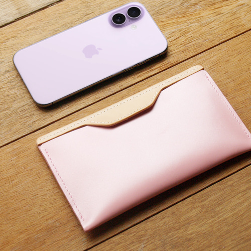 台湾製 - iPhone 17/17 Pro用パールピンク本革スマホケース/通帳カバー