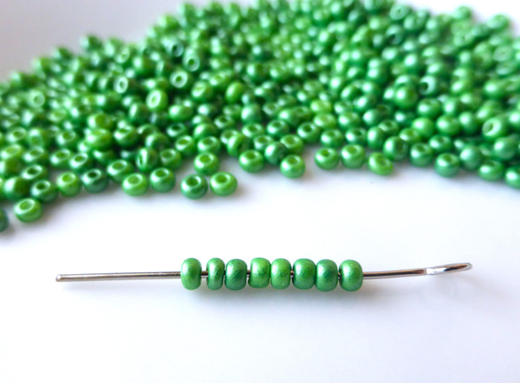 10g11/0 2mm 藝術綠珍珠寶仕奧莎捷克玻璃珠sa 第1張的照片