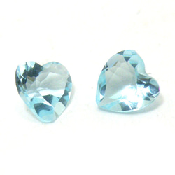 天然石散裝批發藍色托帕石 (bluetopaz) 心形切割 4 毫米 第1張的照片