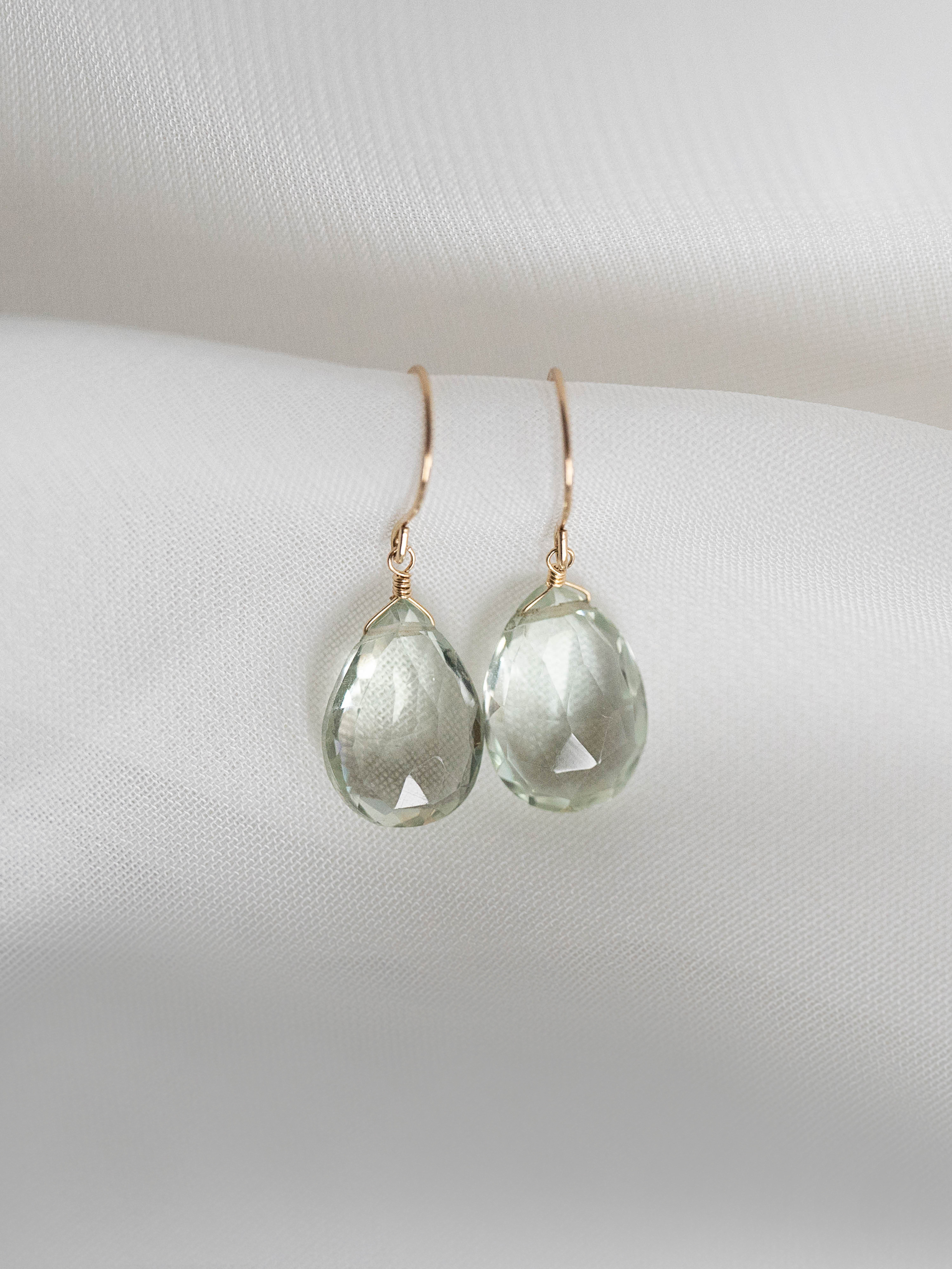 グリーンアメジストドロップL ピアス