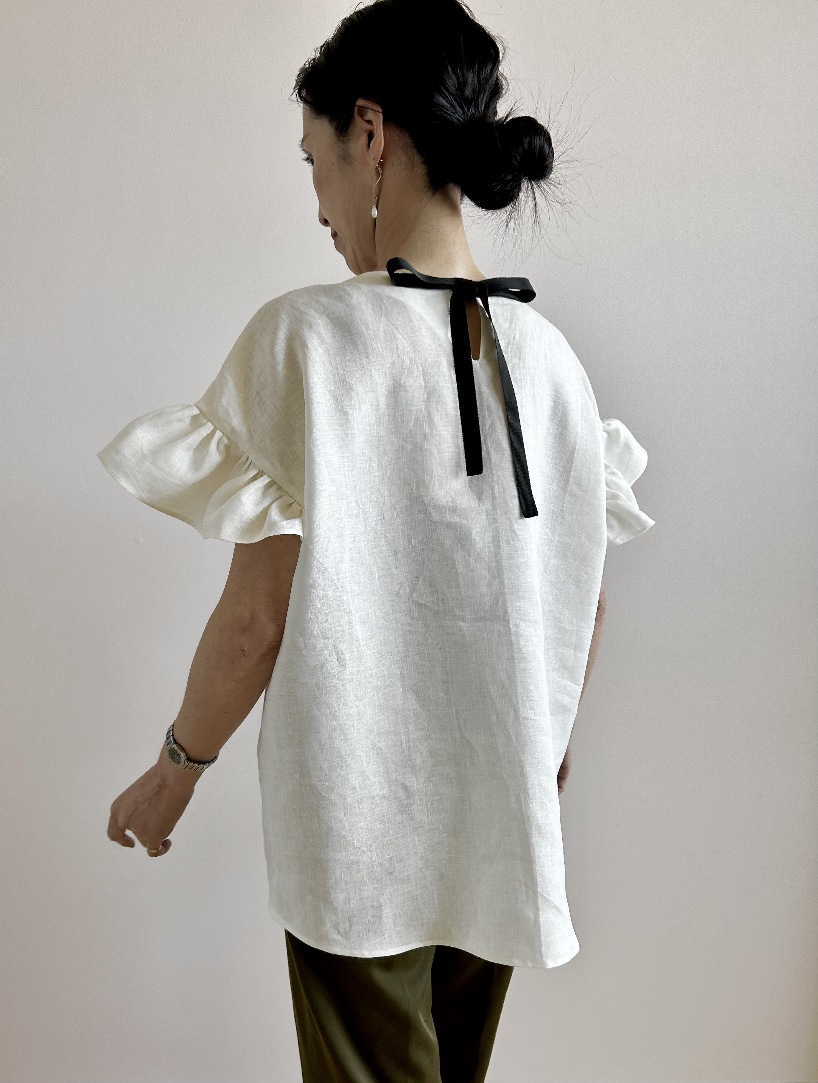 リネン×リヨセル  ＊  フリル袖ブラウス ＊ ホワイト＊Mサイズ