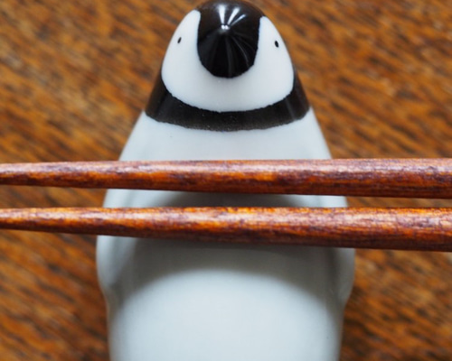 ペンギン箸置き 箸・箸置き 陶磁器 楽土 通販 563445｜Creema(クリーマ