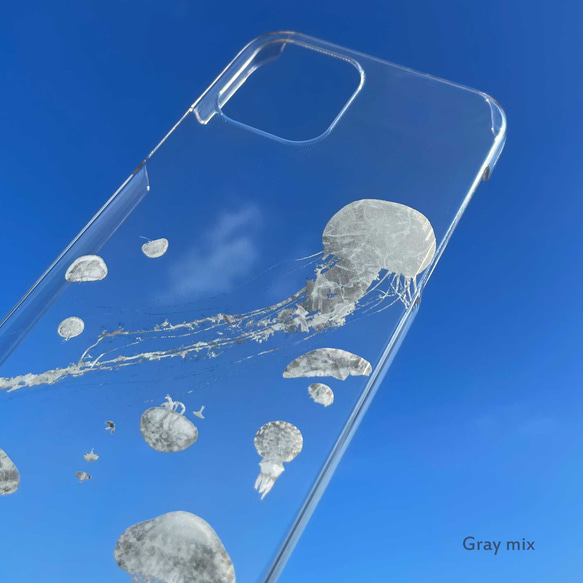 005：Jellyfish*水中をただようクラゲケース(カラーver) iPhone15〜 スマホケース 3枚目の画像