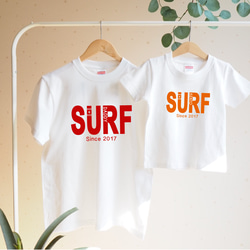 ＜ロンパースへ変更可能＞名前入り SURF Tシャツ (親子リンク/父の日/出産祝/家族リンク/家族コーデ) 2枚目の画像