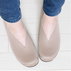 ☔ 下雨天也容易穿 ☀ 適合寬腳・強防水性・晴天雨天都適用・雨鞋編號 1105 第8張的照片