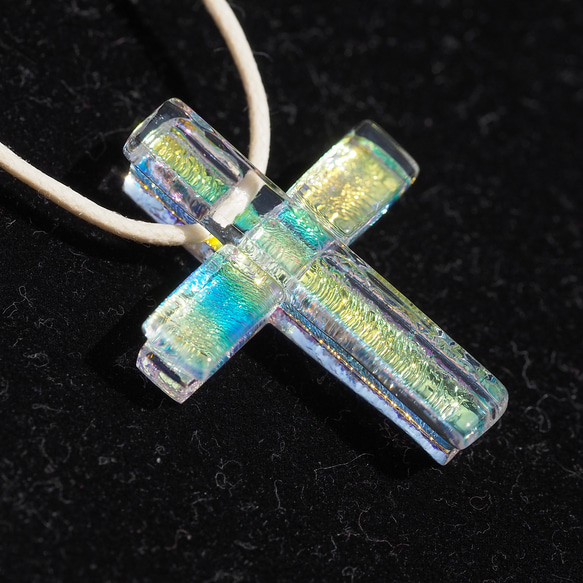 十字架ガラス『オーロラクロス』ネックレス【紐の色、長さ選べます】≪送料無料≫ 12枚目の画像