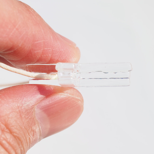 十字架ガラス『オーロラクロス』ネックレス【紐の色、長さ選べます】≪送料無料≫ 5枚目の画像