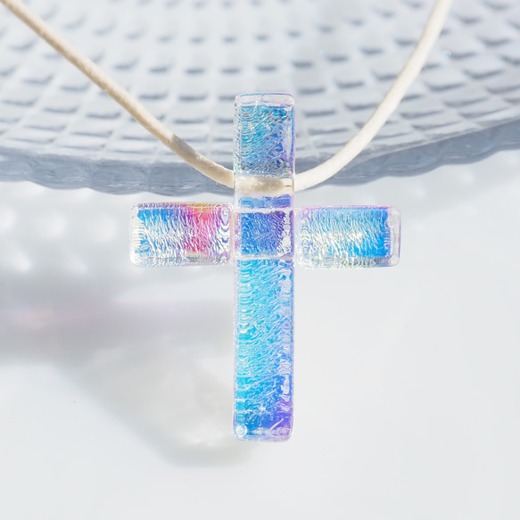 十字架ガラス『オーロラクロス』ネックレス【紐の色、長さ選べます】≪送料無料≫ 8枚目の画像