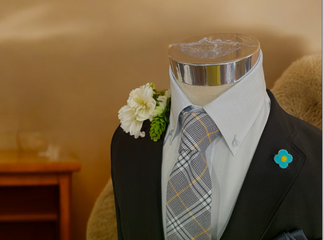 愛知県一宮市尾州織の産地からネクタイ