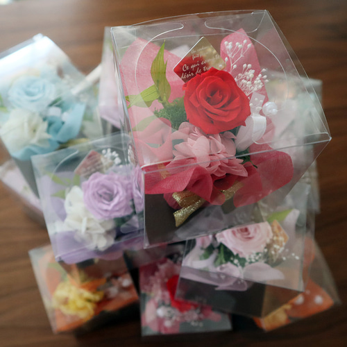 プリザーブドフラワー☆クリアケース入り！Kiraraブーケ プリザーブド