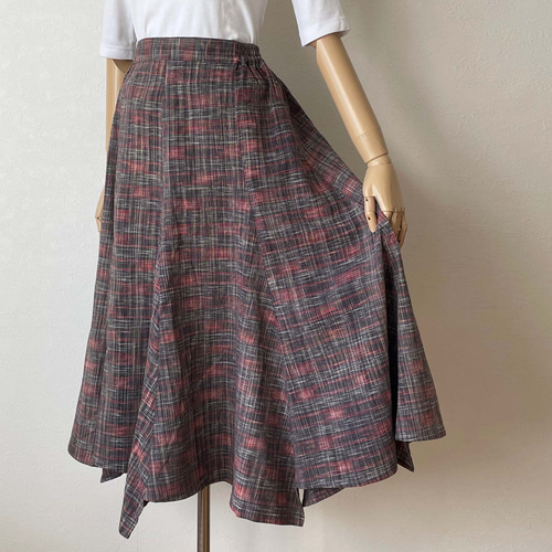 手織り綿で仕立てたギザギザ裾のスカート ロング コットン100% グレー