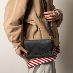 【10%off タイムセール】お財布ポシェット ポーチ カード16枚  本革 長財布 レディース ネイビー HAW013 3枚目の画像