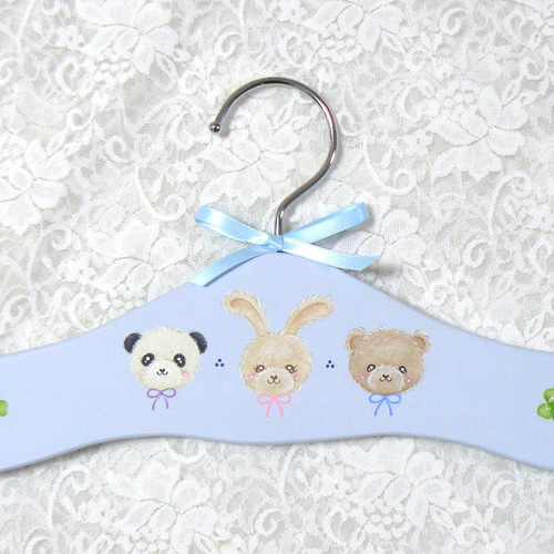ご予約品❤かわいい子供用ハンガー（トールペイント） その他入園
