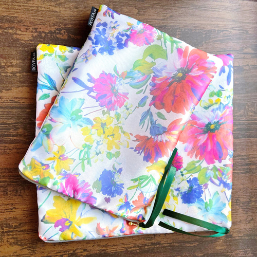 オーガンジーポーチ マチ付ふんわり♪透け感あるポーチ カード