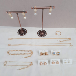 京都オパールの極小一粒ピアス つけっぱなし アレルギー対応 オフィス 6枚目の画像