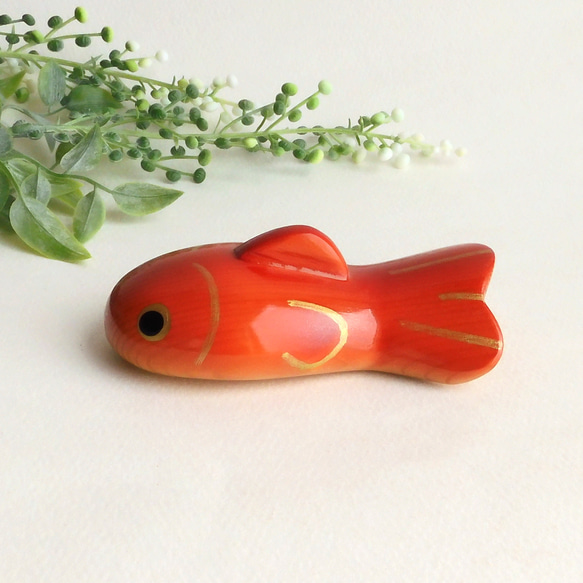 金魚(木魚雕像金魚/魚/木動物/雕像) 第6張的照片
