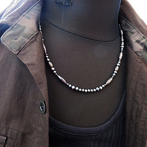 ぽー　インディアンジュエリー　ナバホ　ネックレス　ビンテージアクセサリー インディアンジュエリー ナバホ ビンテージ ネックレス