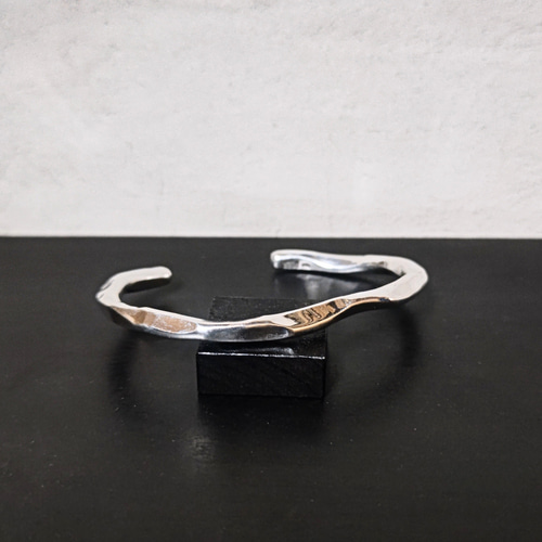 純銀鎚目バングル極太 シルバー ブレスレット バングル 太い 大きい 夏