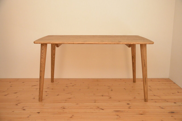 ゆなさん専用】天然無垢材ダイニングテーブル/アンティーク風 ゆなさん専用】天然無垢材ダイニングテーブル/アンティーク風