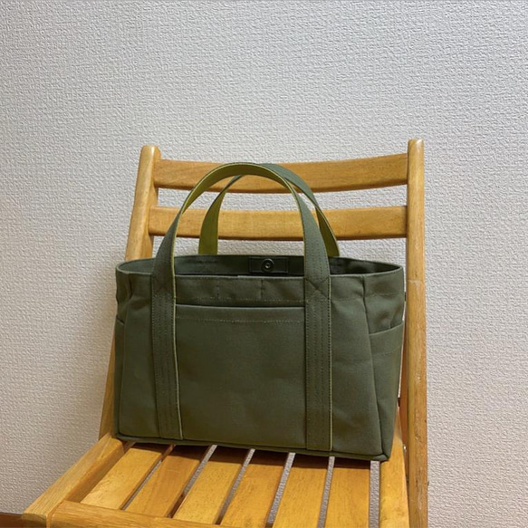 “Pocket Tote”水平尺寸“Olive x Hiwa Green”/帆布手提包/倉敷帆布 No.8 [定做] 第2張的照片