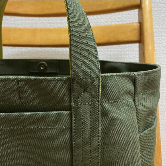 “Pocket Tote”水平尺寸“Olive x Hiwa Green”/帆布手提包/倉敷帆布 No.8 [定做] 第8張的照片