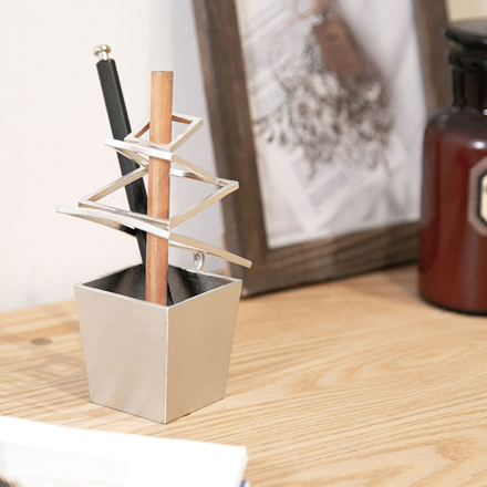 HOOP（KAKU）：花器（花瓶・錫・曲がる・延命効果錫・結婚祝い・錫婚式・能作）