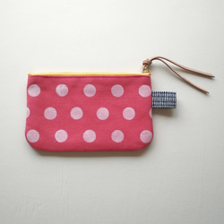 ミナペルホネン field of flower のポケットティッシュポーチ