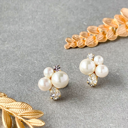 パールボタンＢ♡ハンドメイド ピアス イヤリング 結婚式 シンプル 卒業 入学 915c30d6f156725f106cff80d53953