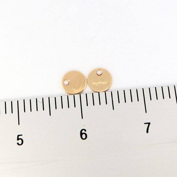 14KGF 4mm クオリティー プレート コイン チャーム 4個 アメリカ直輸入 3枚目の画像