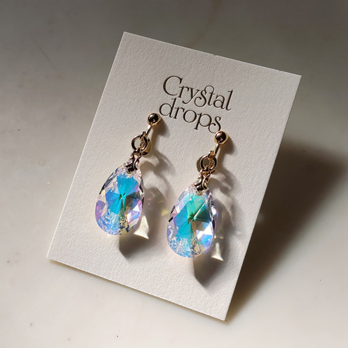 超大粒華やか 魅惑のしずく型 高品質クリスタル・ピアス