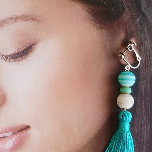 限定1個＊お得なターコイズタッセルイヤリング(ピアス) イヤリング