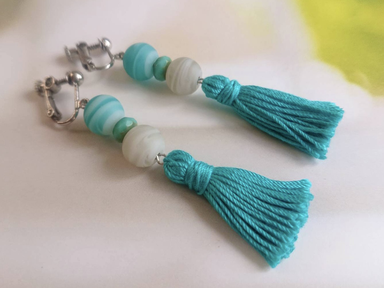 限定1個＊お得なターコイズタッセルイヤリング(ピアス) イヤリング