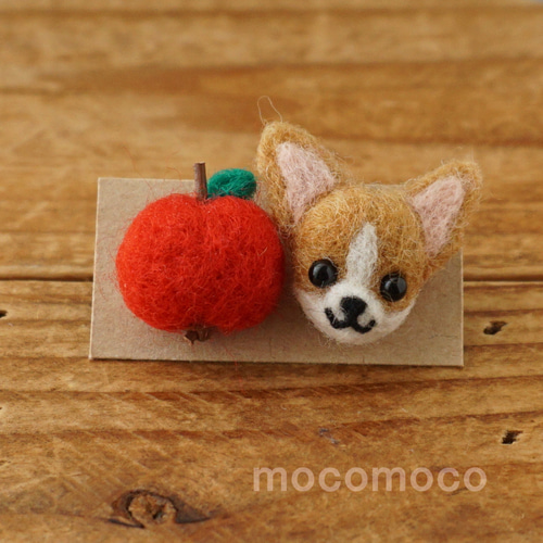 受注制作作品】フェルティングピアス・チワワ ☆あかころ☆羊毛 