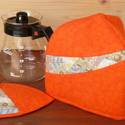 三角ティーコージーとマットのセット ～ごきげんよう、マリーおばさま～ 1枚目の画像