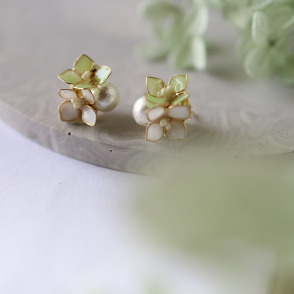 Annabelle 繡球花和棉質珍珠首飾耳環/耳環 雨季的禮物和禮物：繡球花 繡球花 第6張的照片