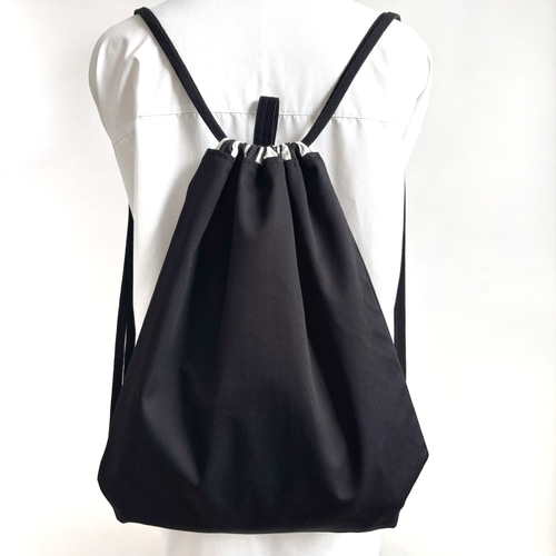 ナップサック／シンプルブラック／2サイズ（KIDS・LARGE）A4対応・日本