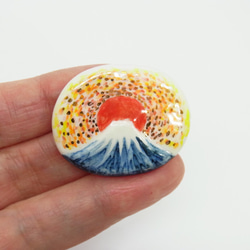 再販・富士山と日の出のブローチ 7枚目の画像