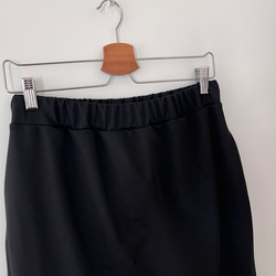 動きやすくて美しい。時短で叶う女性らしさと機能性。一体化レギンス&スカート。黒色 ポンチ生地　サイズ展開 LGSKPB 11枚目の画像