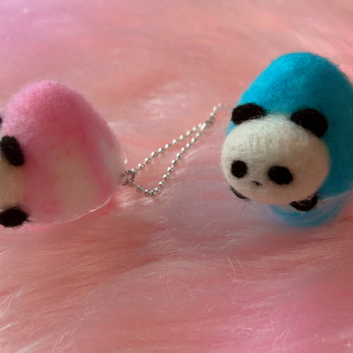 ひらりん。 羊毛フェルト ひらりん。 羊毛フェルト 羊毛フェルト . . ドリルとマンドリル