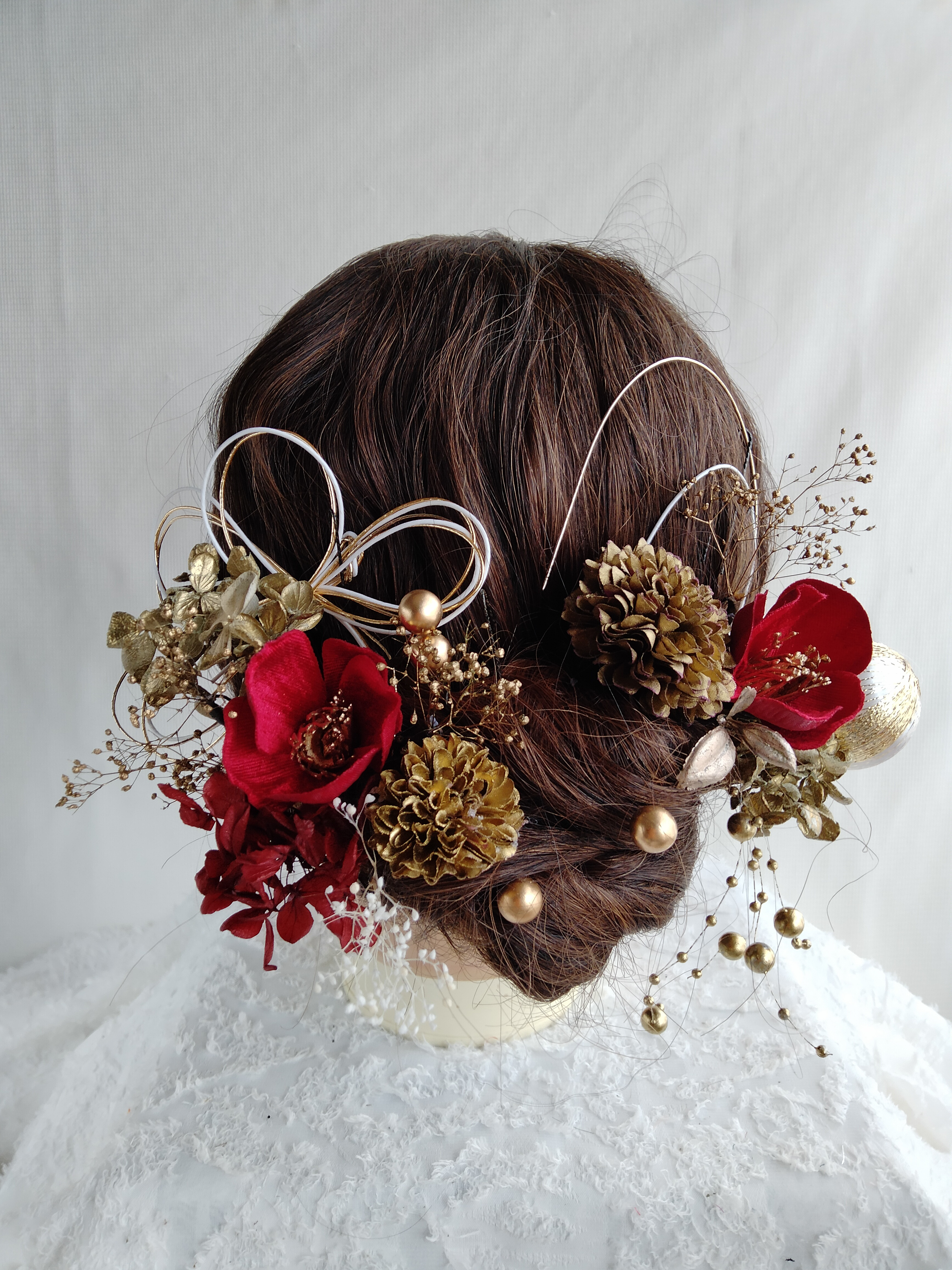 赤椿の髪かざり　つばき　ツバキ　白無垢　水引　水引き　水引アレンジ　水引きアレンジ　髪飾り　ドライフラワー　ドライ　成人