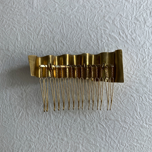 真鍮のギャザーヘアコーム【hair comb-gather-】 5枚目の画像