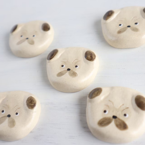 犬の形の箸置き 犬の形の箸置き ビーグル犬の箸置き | 陶器のことり