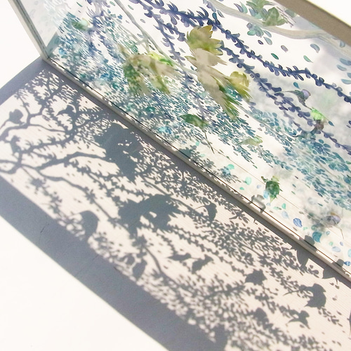 残り一点/透明アート原画】木々の揺れる窓 B3 タペストリー・壁掛け て