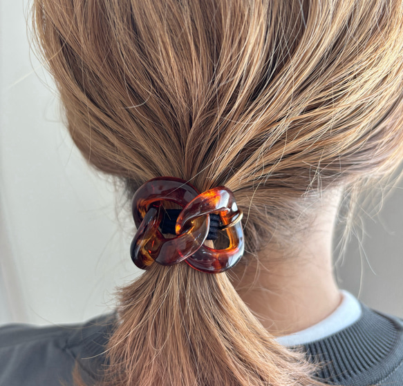 閃亮玳瑁色髮帶 第1張的照片