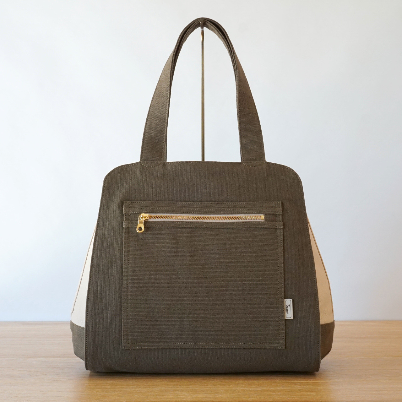 モンブラン / カーキ × アイボリー 【受注制作】 Trocco 帆布バッグ